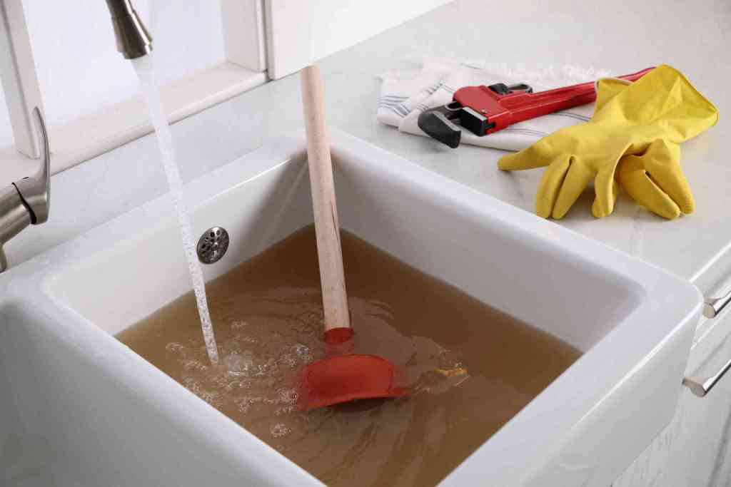 5 Steps to Unclog Your Bathtub Drain